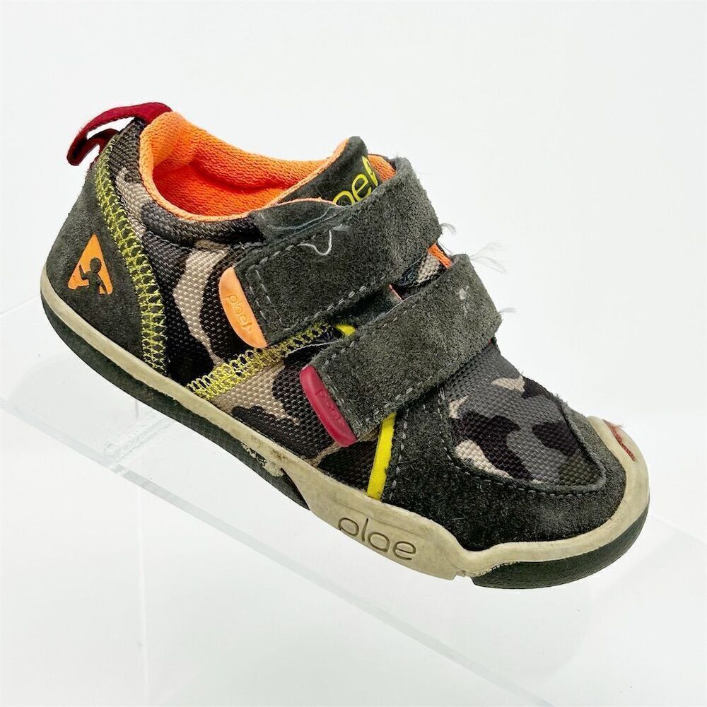 PLAE Ty Kids Raven Camo Olive Green Sneakers Size 8 Athletic Shoes Casual